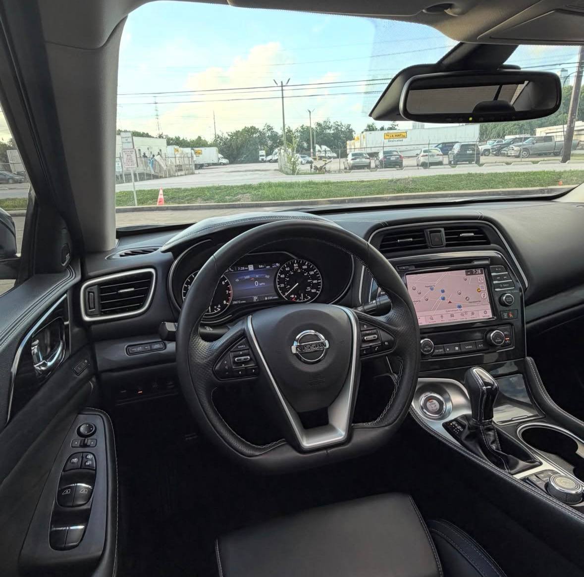 Nissan Maxima Platinum