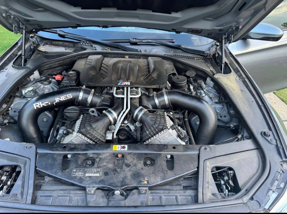 2013 BMW F10 M5 - Image 5