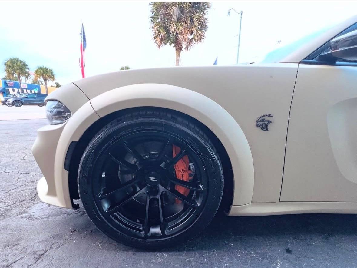 Dodge Charger – 6.2L Supercharged V8