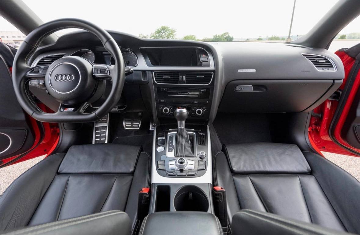 AUDI S5 COUPE