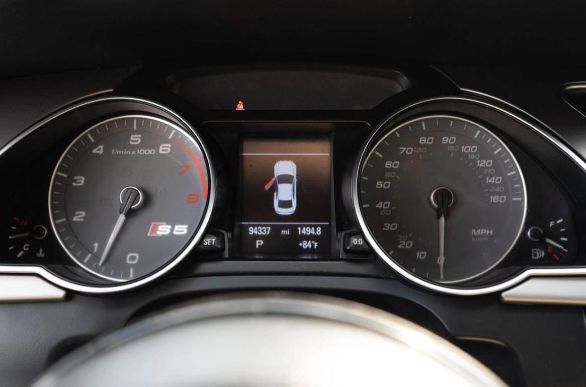 AUDI S5 COUPE - Image 5