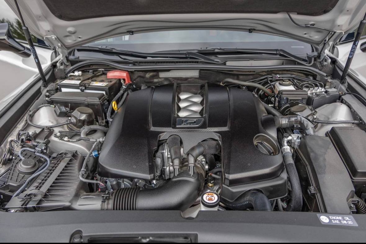 LEXUS IS V8 - Image 8